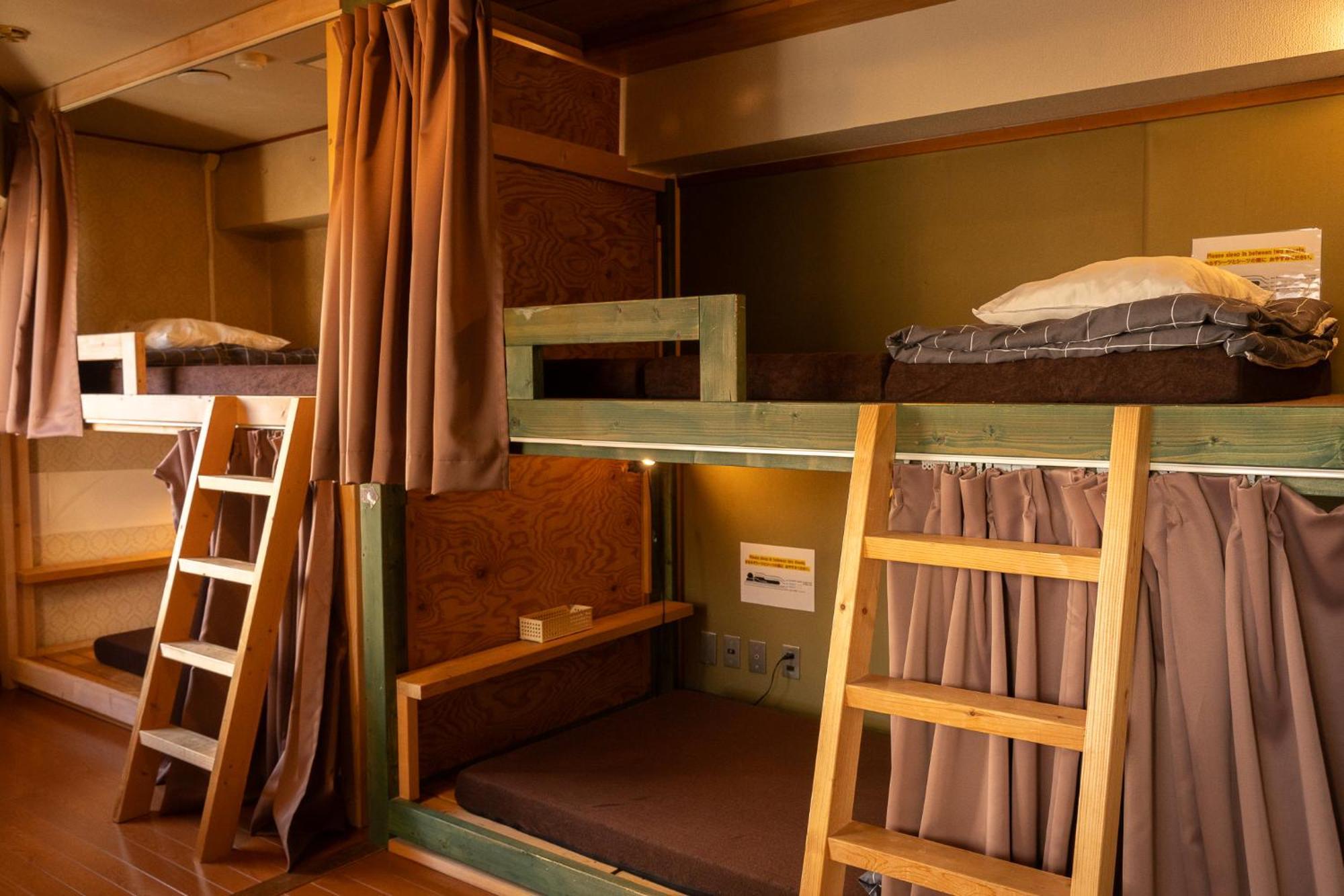 Local Knot Backpackers Vandrarhem Nagano Exteriör bild